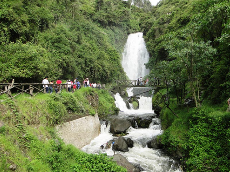 Tour Otavalo